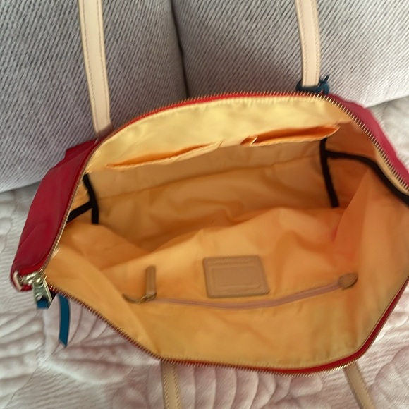 Coach rare satchel Red color. - Picture 2 of 6